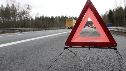 Автомобиль не уступил дорогу мопеду в Евпатории